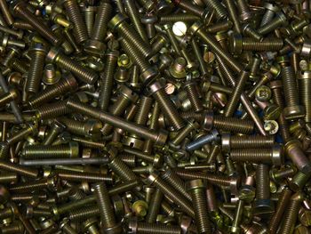 Cylinder head bolts