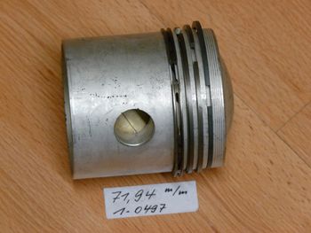 Piston