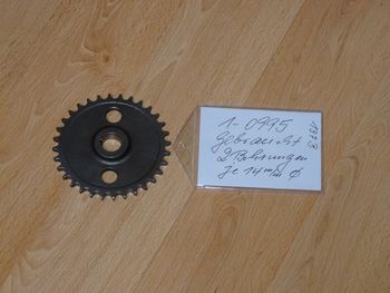 Sprocket wheel