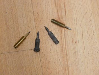 Tornillo regulador de aire
