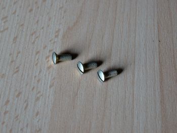 Linsenkopfschraube