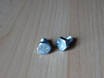 Screw