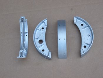 Brake shoe half
