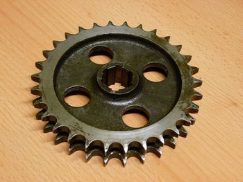 Sprocket wheel