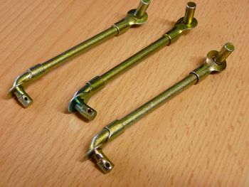 Thrust rod