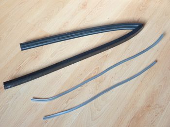 Rubber spline