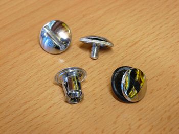 Blind screw