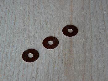 Pertinax disk