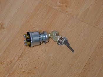 Ignition starter switch with 2 keys, Bosch 