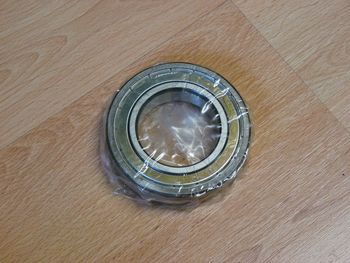 Grooved ball bearing