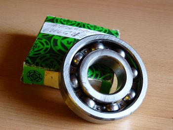 Grooved ball bearing