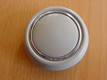 Covering cap