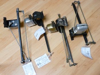 Bridge to wiper motor